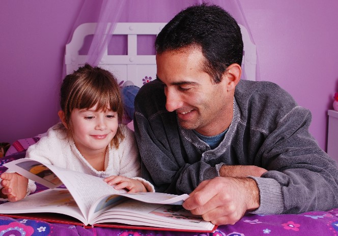 reading, father and daughter